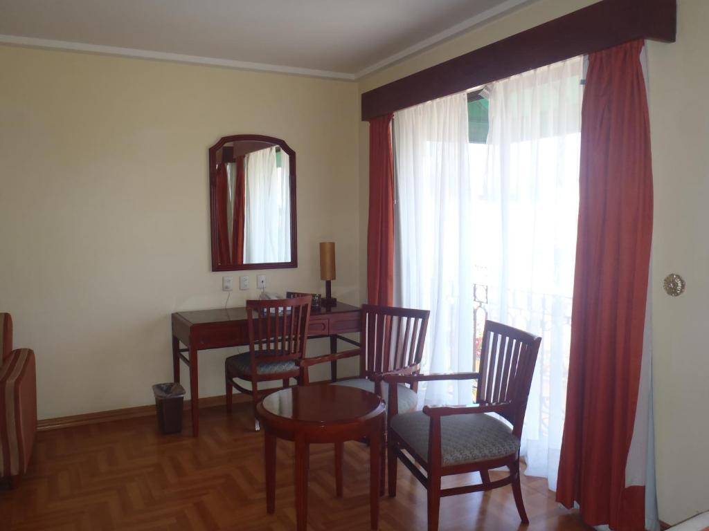 Hotel Casa Real Tehuacan Bilik gambar